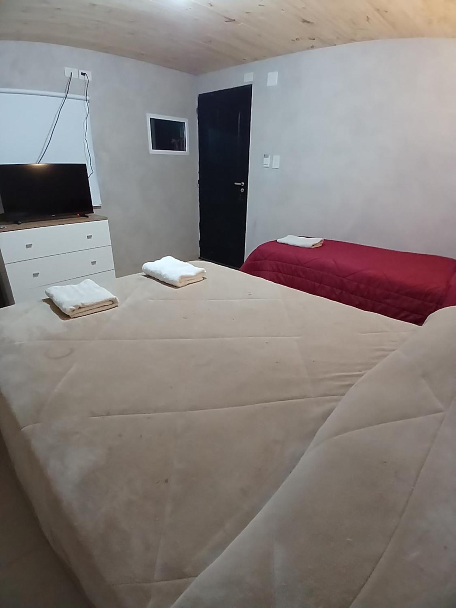 דירות פריטו מורנו La Cascaruda Deptos מראה חיצוני תמונה