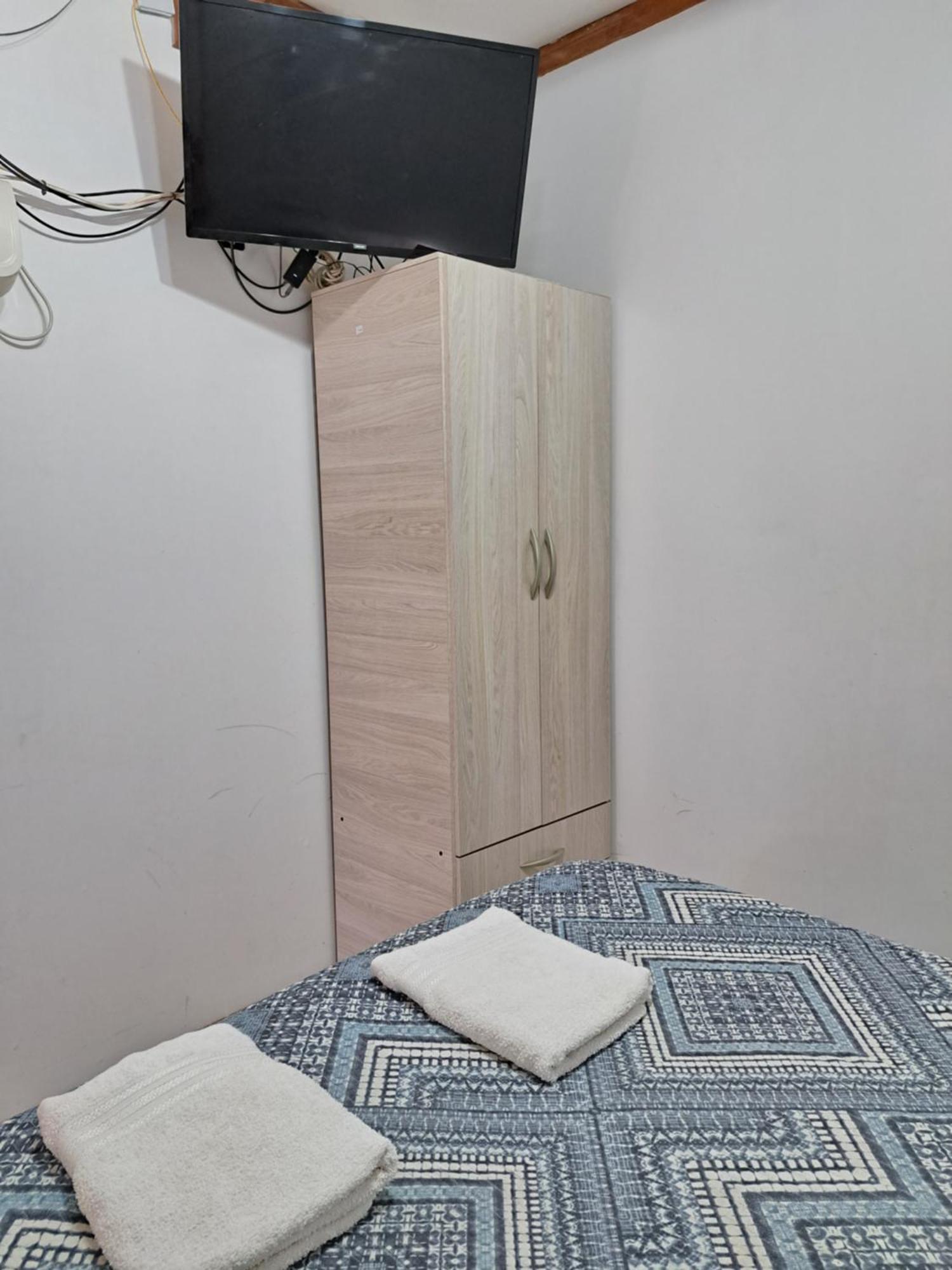 דירות פריטו מורנו La Cascaruda Deptos מראה חיצוני תמונה